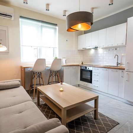 Cozy Design Apartament In Magheru Βουκουρέστι Εξωτερικό φωτογραφία