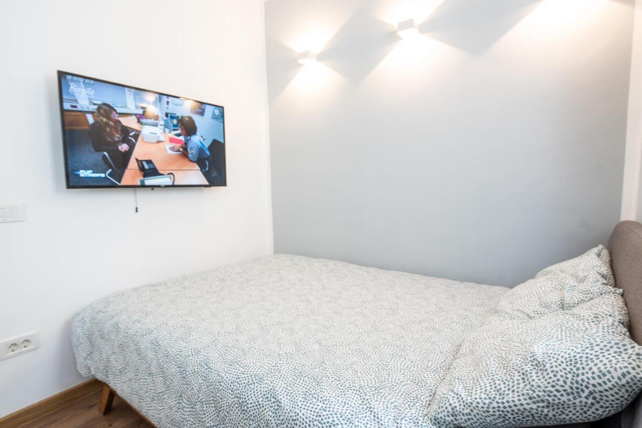 Cozy Design Apartament In Magheru Βουκουρέστι Εξωτερικό φωτογραφία